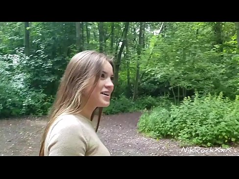 ❤️ Mhol mé d'Evelina go ndéanaimid fuck in áit phoiblí! Dúirt sí go raibh. Ansin fucked mé léi sa asal agus cum ina bhéal. Ansin pissed sí í féin. ️❌ Super sex linn ❤