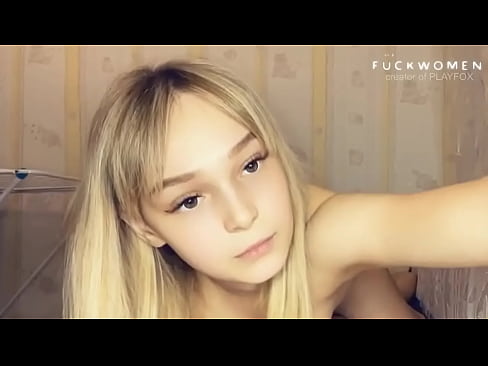 ❤️ Tugann cailín scoile doshásamh uachtar béil brúidiúil don rang ️❌ Super sex linn ❤
